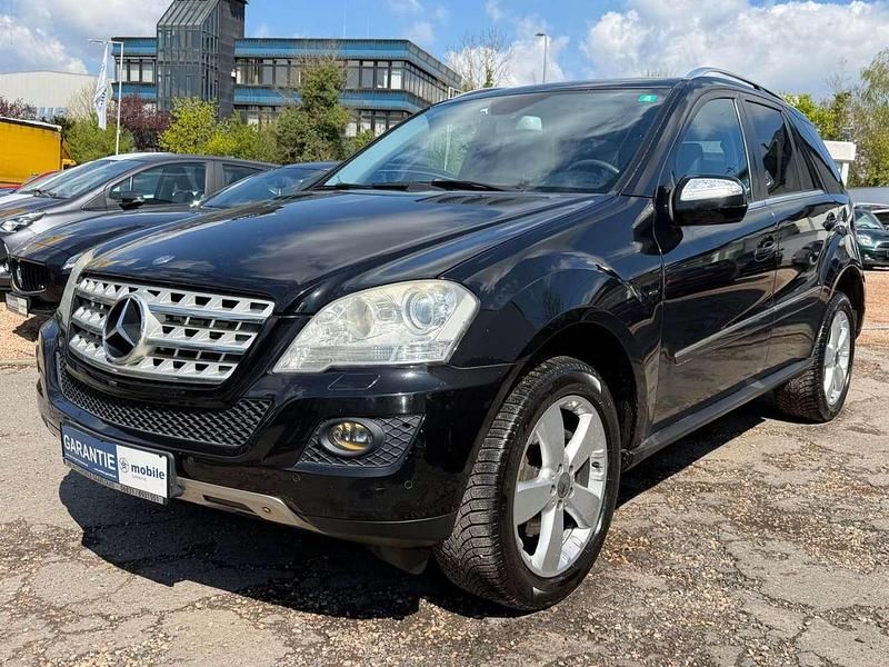 Usata Mercedes ML350 224 CV (164 kW) 2010 Nero SUV