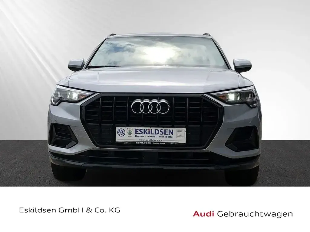 Gebraucht Audi Q3 Ambiente 150 PS (110 kW) 2021 Silber SUV