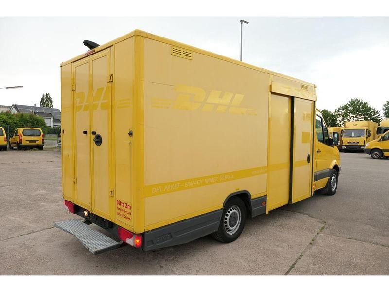Second-hand Mercedes Sprinter 95 CP (69 kW) 2011 Galben Van