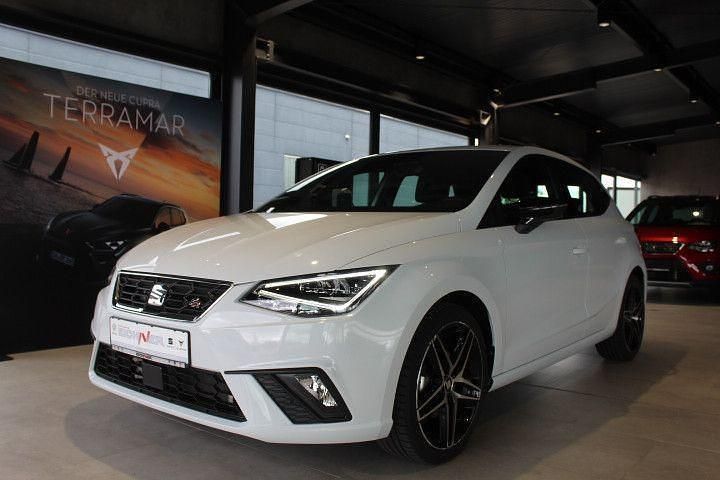 Weiß Gebraucht 2020 Seat Ibiza FR Kleinwagen | 16.290 € (Fairer Preis) - Bild 1/4