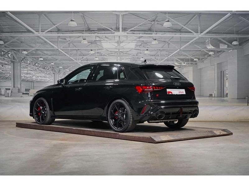Gebraucht Audi RS3 Sport 400 PS (294 kW) 2026 Mythosschwarz metallic Limousine