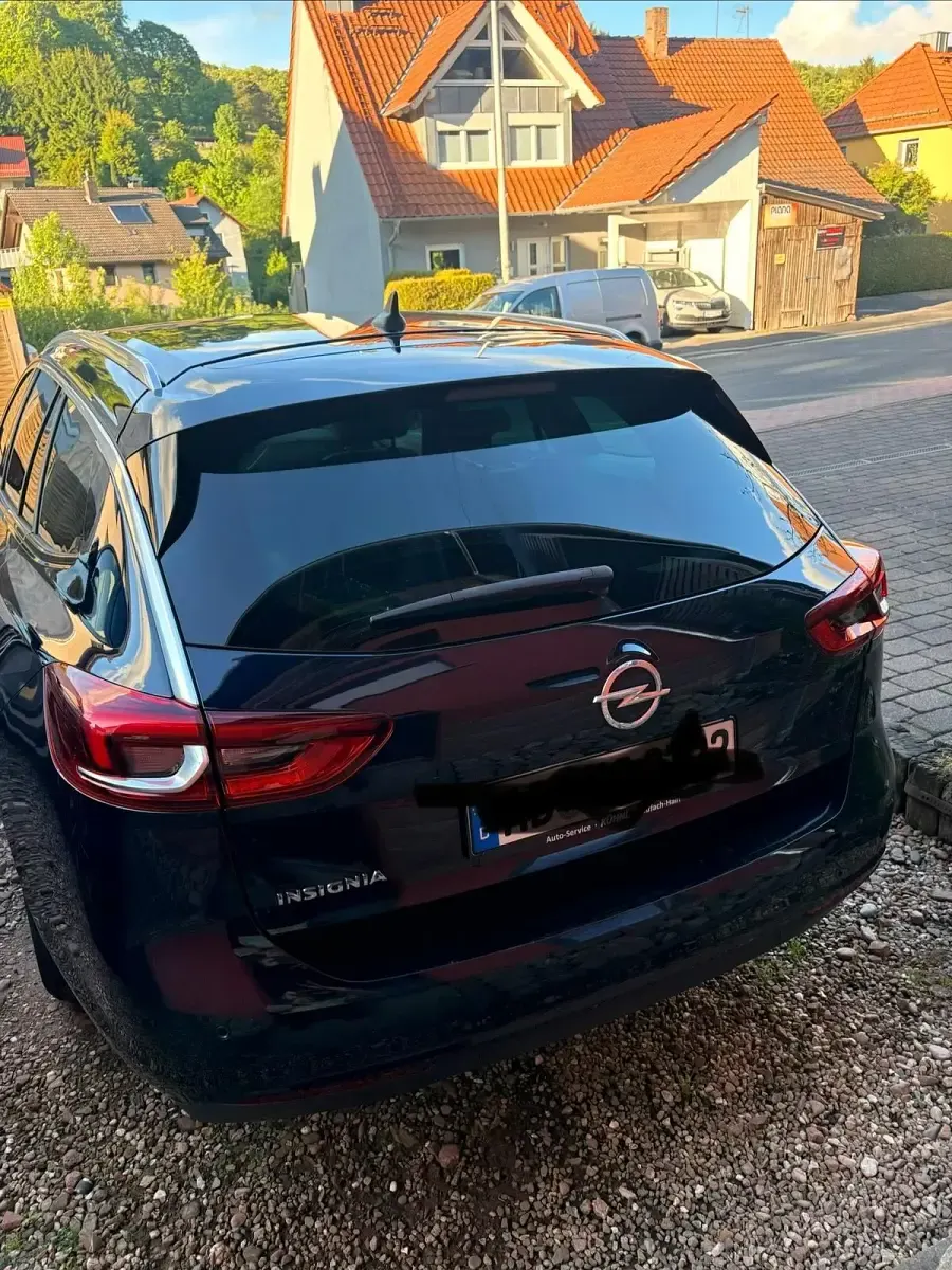 Gebraucht Opel Insignia 170 PS (125 kW) 2019 Blau Kombi