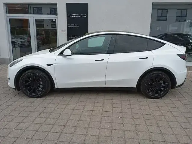 Usata Tesla Model Y 378 kW (514 CV) 2022 Bianco SUV