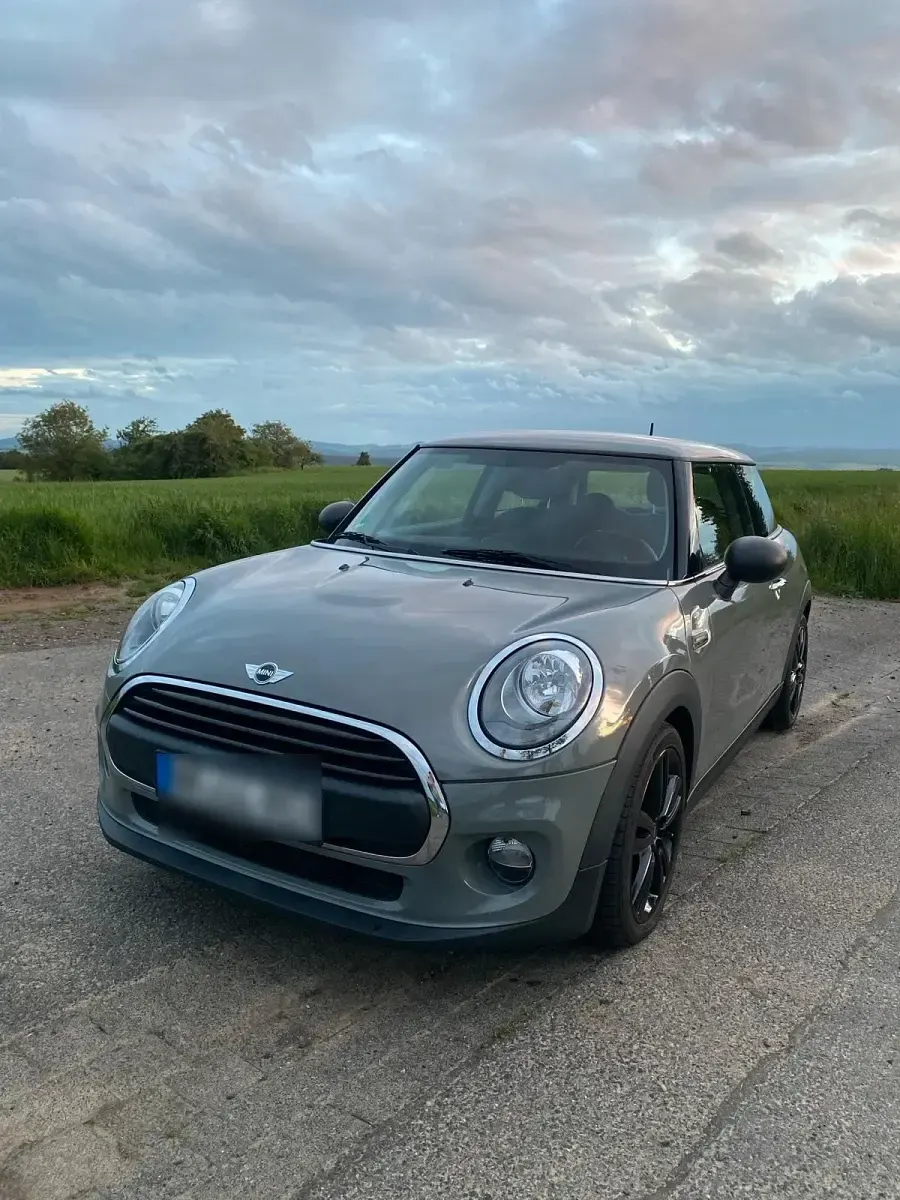 Gebraucht Mini John Cooper Works 102 PS (75 kW) 2018 Grau Kleinwagen
