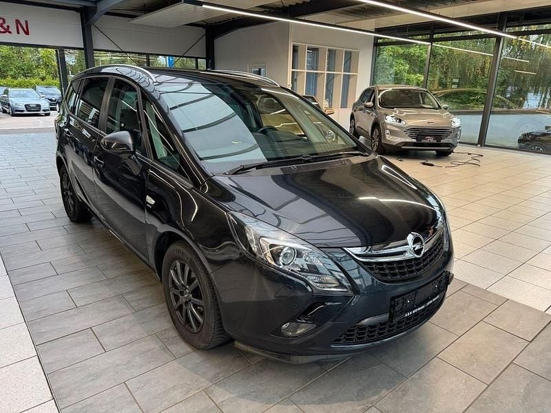 Gebraucht Opel Zafira Tourer Business Edition 140 PS (102 kW) 2016 Schwarz Van / Kleinbus