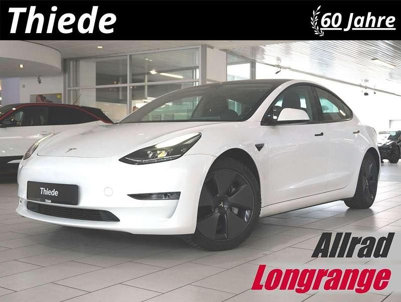 Gebraucht Tesla Model 3 366 kW (498 PS) 2021 Pearl white multicoat Limousine