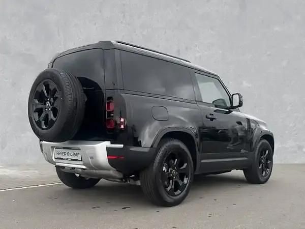 Gebraucht Land Rover Defender 200 PS (147 kW) 2025 Santorini black (schwarz) SUV