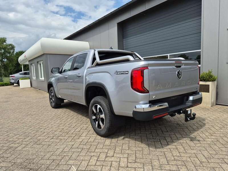 Neu VW Amarok Aventura 241 PS (177 kW) 2025 Andere farbe Pickup
