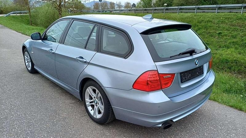 Second-hand BMW 320 170 CP (125 kW) 2012 Argintiu Break