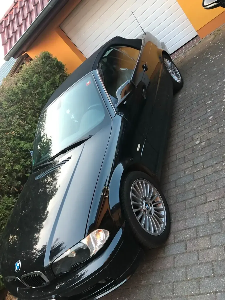 Gebraucht BMW 320 170 PS (125 kW) 2002 Schwarz Cabrio