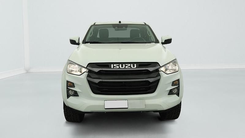 Gebraucht Isuzu D-Max 163 PS (119 kW) 2024 Splash white Pickup