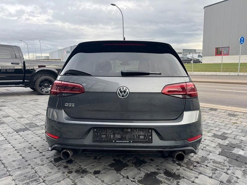 Gebraucht VW Golf VII GTI 272 PS (200 kW) 2018 Grau Limousine