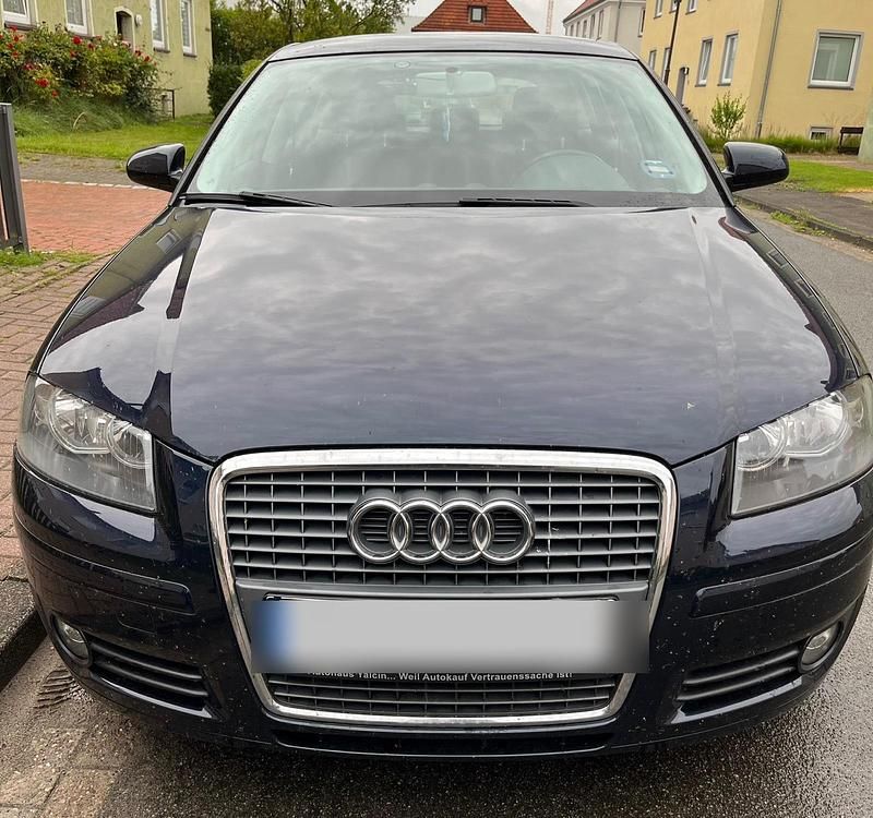 Blau Gebraucht 2008 Audi A3 Limousine | 6.900 € (Teuer) - Bild 1/4