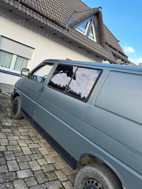 Gebraucht VW Transporter 78 PS (57 kW) 1997 Grau Van