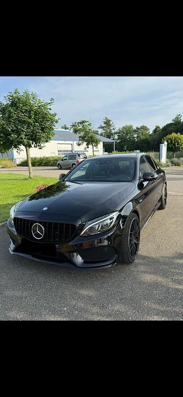 Schwarz Gebraucht 2016 Mercedes C43 AMG AMG Limousine | 32.500 € (Etwas zu teuer) - Bild 1/4