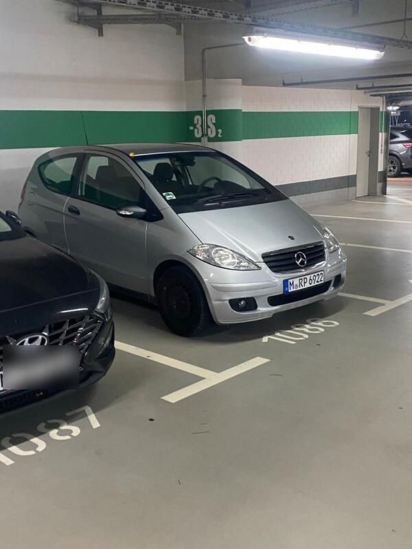 Silber Gebraucht 2004 Mercedes A160 Kleinwagen | 1.000 € - Bild 1/4