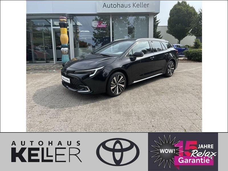 Schwarz Neu 2025 Toyota Corolla Kombi | 35.590 € - Bild 1/4