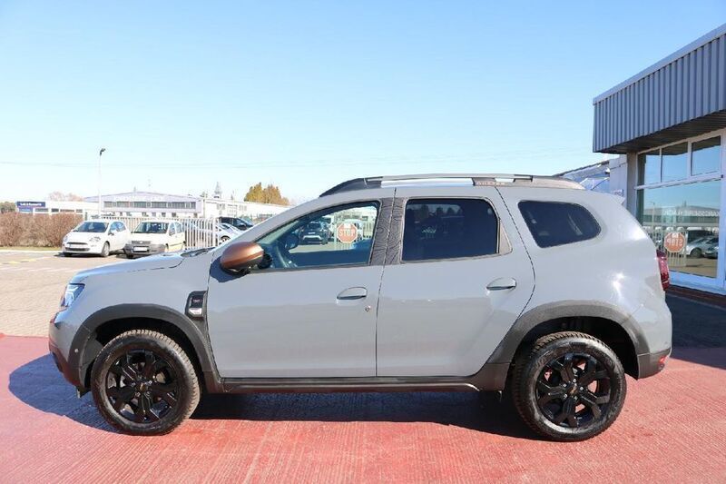 Grau Gebraucht 2024 Dacia Duster Extreme SUV | 26.590 € (Fairer Preis) - Bild 1/4