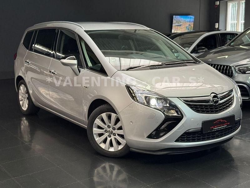 Silber Gebraucht 2013 Opel Zafira Tourer Innovation Van / Kleinbus | 14.499 € (Teuer) - Bild 1/4