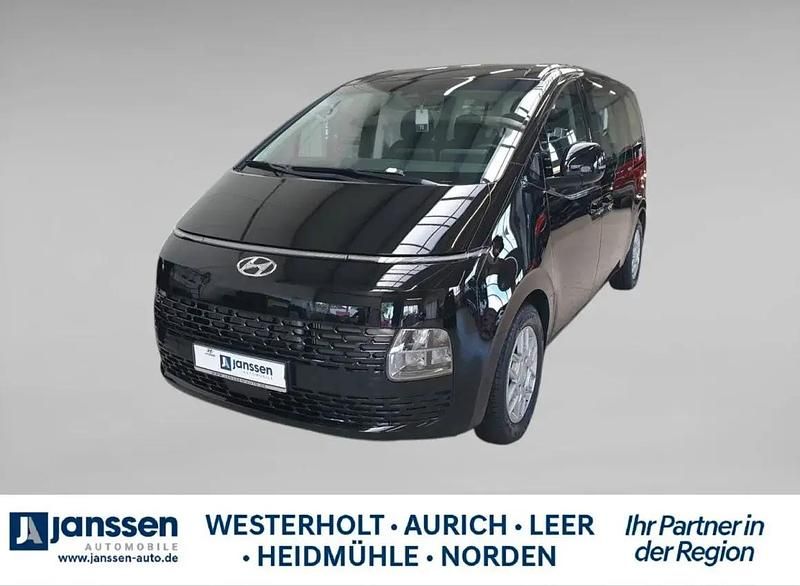 Gebraucht Hyundai Staria Trend 177 PS (130 kW) 2024 Schwarz Van / Kleinbus