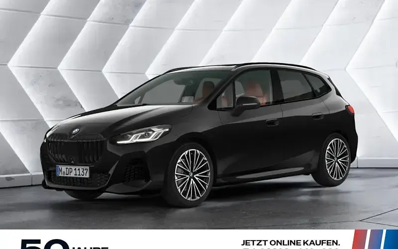 Neu BMW 220 170 PS (125 kW) 2025 Schwarz Kombi