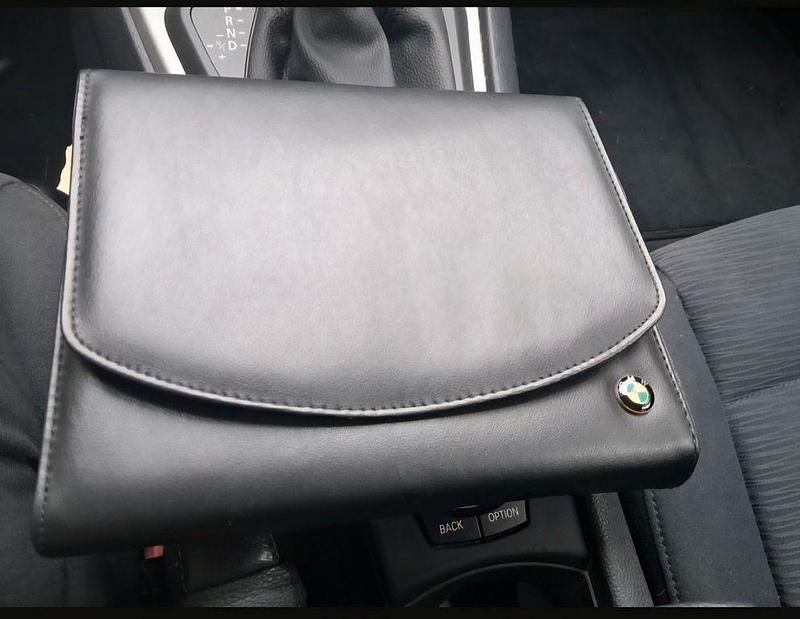 Gebraucht BMW 118 Lifestyle 143 PS (105 kW) 2011 Grau Kleinwagen