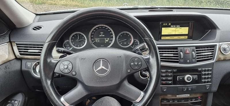 Gebraucht 2011 Mercedes E350 Elegance Kombi | 7.000 € (Guter Preis) - Bild 1/4