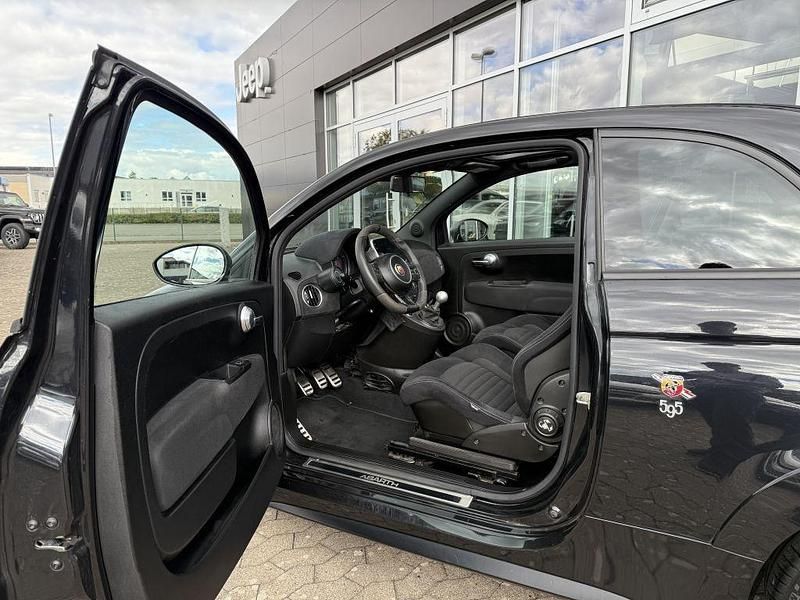 Gebraucht Abarth 595C Competizione 179 PS (131 kW) 2021 Schwarz Cabrio