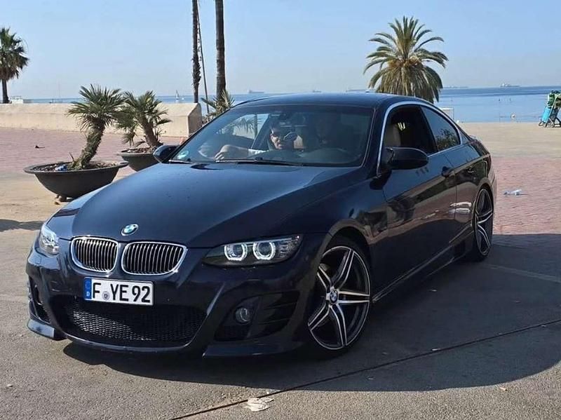 Blau Gebraucht 2009 BMW 325 Performance Coupé | 10.500 € (Guter Preis) - Bild 1/4