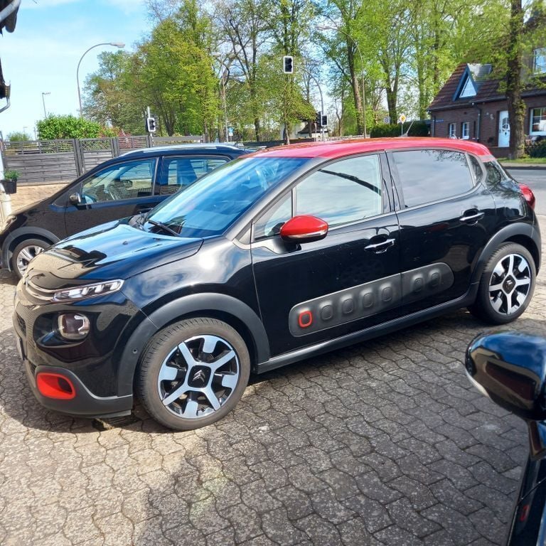 Grau Gebraucht 2018 Citroën C3 Feel Kleinwagen | 11.000 € (Fairer Preis) - Bild 1/4