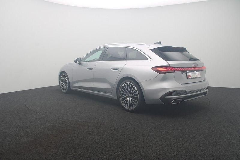 Gebraucht Audi A5 Advanced 204 PS (150 kW) 2025 Florettsilber metallic Coupé