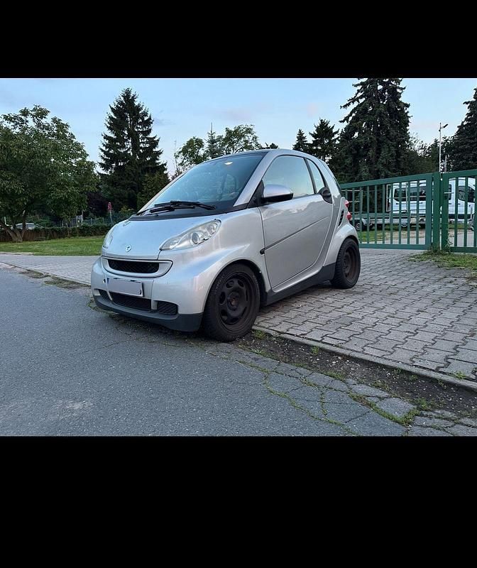 Silber Gebraucht 2007 Smart ForTwo Coupé Kleinwagen | 2.000 € (Guter Preis) - Bild 1/4