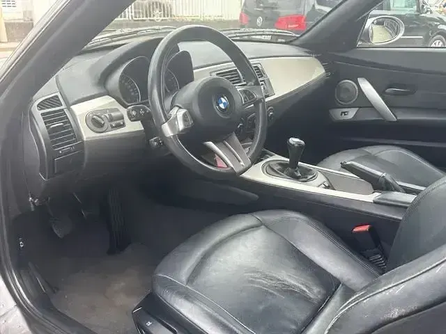 Gebraucht BMW Z4 Sport Line 170 PS (125 kW) 2004 Grau Cabrio
