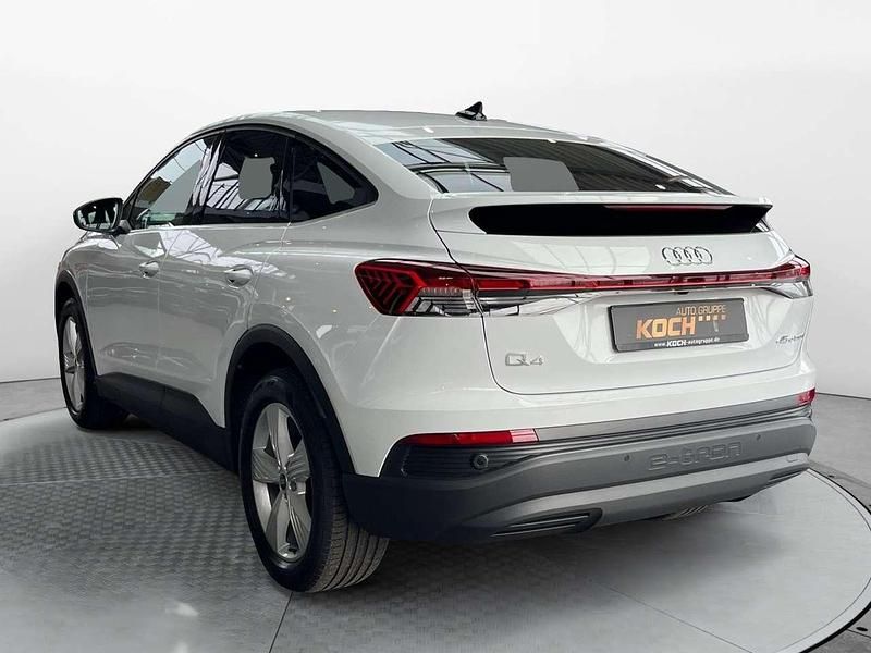 Neu Audi Q4 Sportback e-tron Sport 210 kW (286 PS) 2026 Gletscherweiß metallic SUV