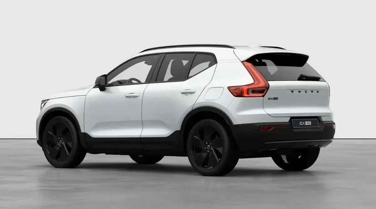 Second-hand Volvo EX40 Plus 185 kW (252 CP) 2025 Gri SUV
