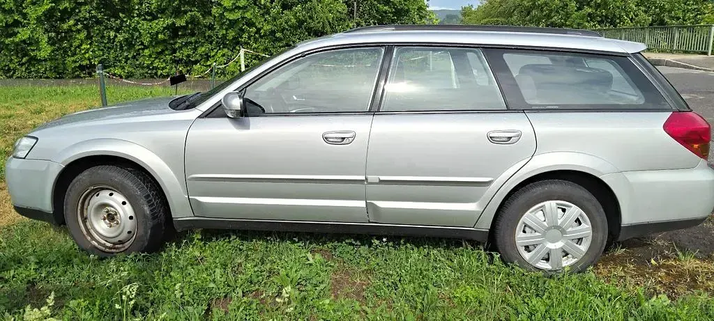 Gebraucht Subaru Outback 165 PS (121 kW) 2006 Silber Kombi