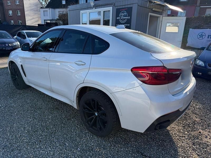 Gebraucht BMW X6 M50 381 PS (280 kW) 2017 Weiß SUV