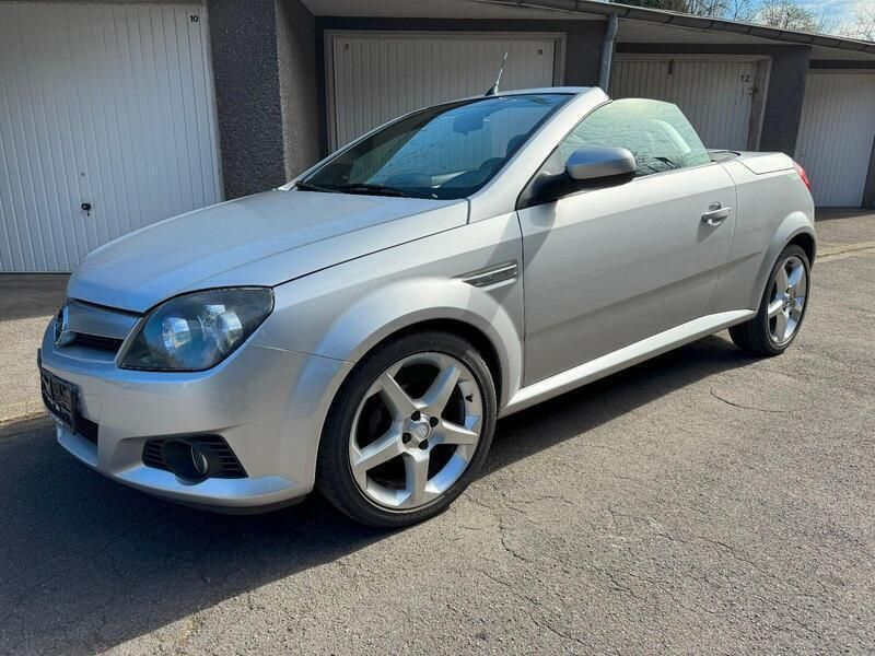 Silber Gebraucht 2005 Opel Tigra Cabrio | 3.500 € (Etwas zu teuer) - Bild 1/4