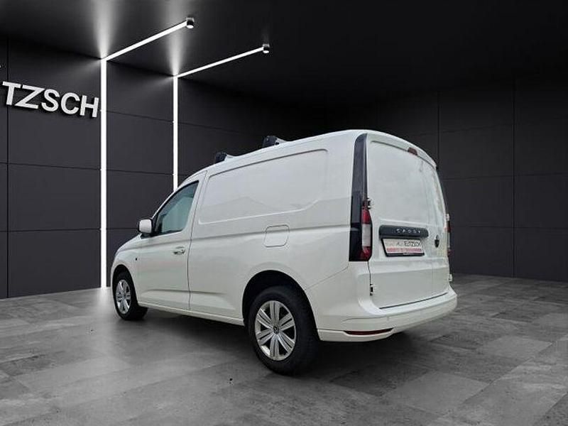 Gebraucht VW Caddy 114 PS (83 kW) 2022 Candyweiß Van / Kleinbus