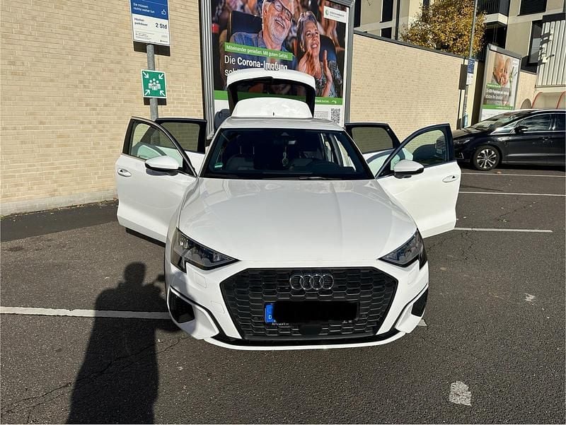 Gebraucht Audi A3 150 PS (110 kW) 2023 Limousine