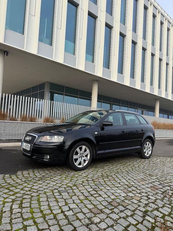 Schwarz Gebraucht 2006 Audi A3 Ambition Limousine | 6.550 € (Teuer) - Bild 1/4