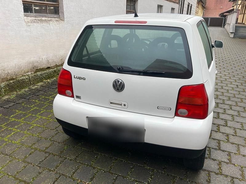 Gebraucht VW Lupo 50 PS (36 kW) 2003 Weiß Kleinwagen
