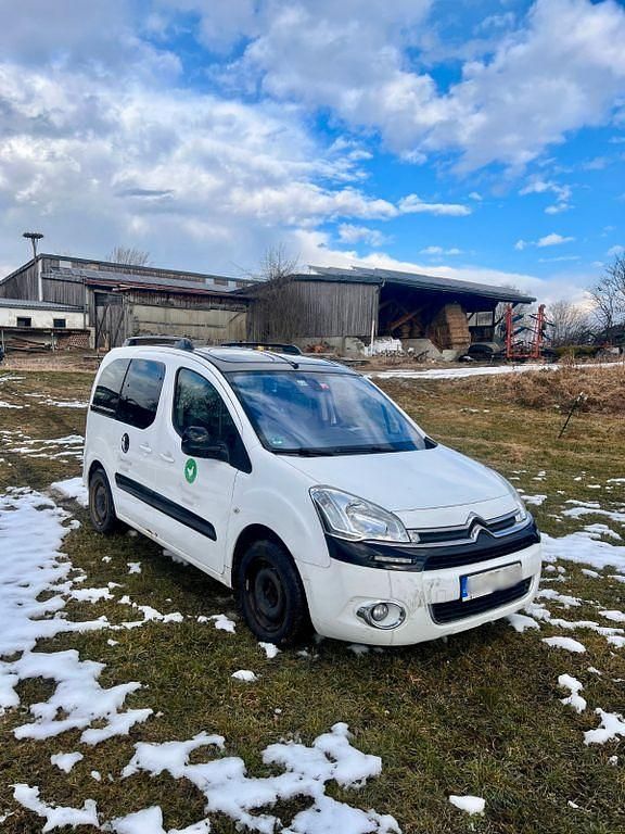 Gebraucht Citroën Berlingo Attraction 75 PS (55 kW) 2013 Weiß Van / Kleinbus