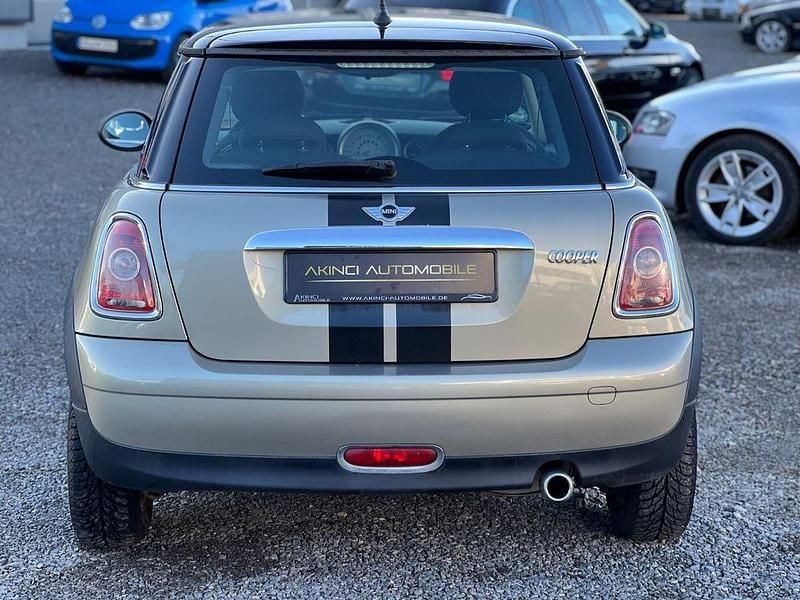 Gebraucht Mini Cooper 120 PS (88 kW) 2009 Silber Kleinwagen