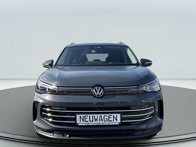 Neu VW Tiguan Elegance 150 PS (110 kW) 2026 Grau SUV