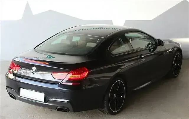 Gebraucht BMW 650 M Sport 449 PS (330 kW) 2012 Carbonschwarz metallic Coupé