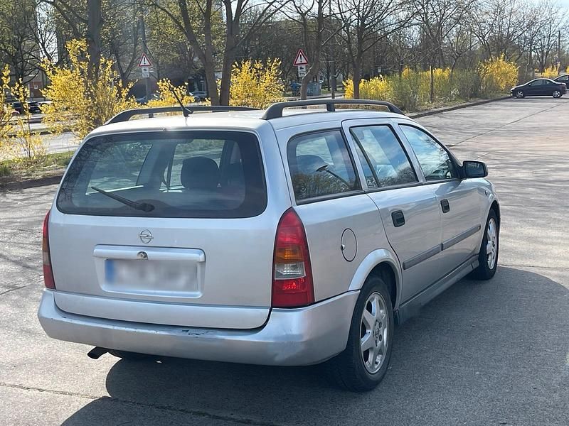 Gebraucht Opel Astra 90 PS (66 kW) 2001 Silber Kombi