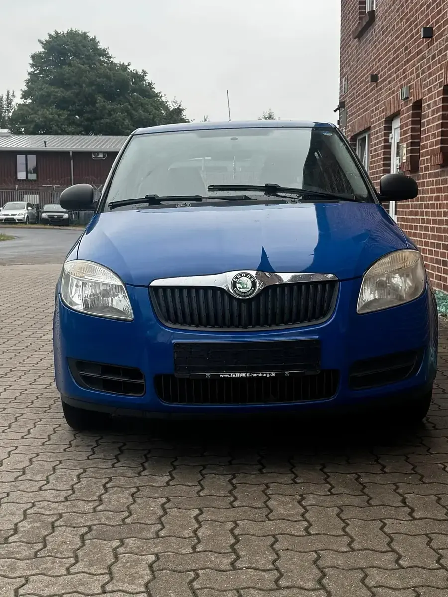 Gebraucht Skoda Fabia 60 PS (44 kW) 2008 Blau Kleinwagen