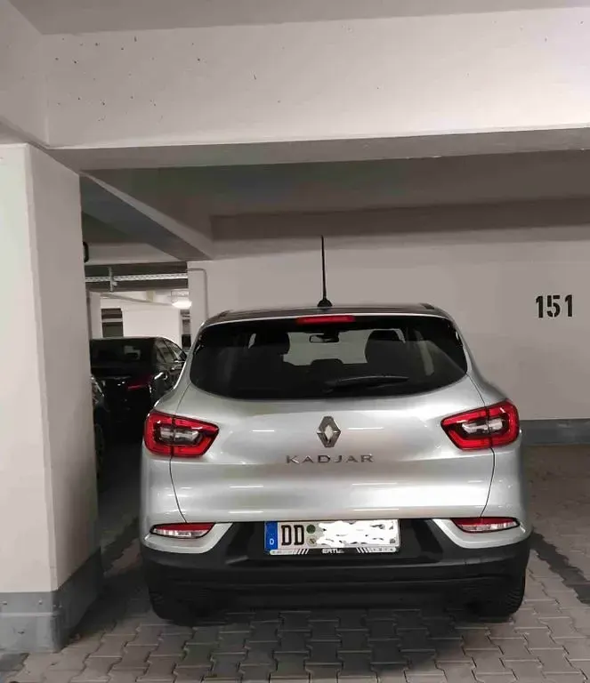 Gebraucht Renault Kadjar Zen 140 PS (102 kW) 2021 Grau SUV