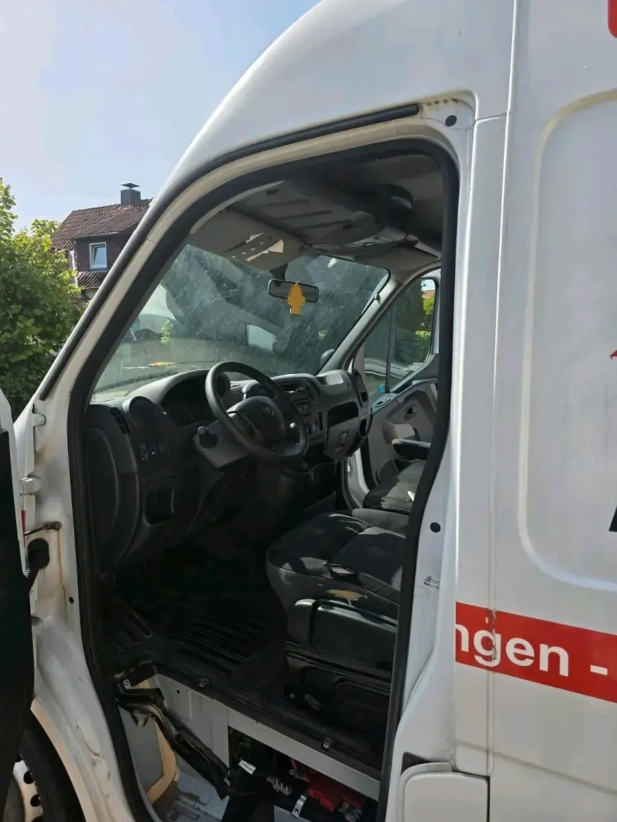 Gebraucht Opel Movano 125 PS (91 kW) 2015 Weiß Van / Kleinbus